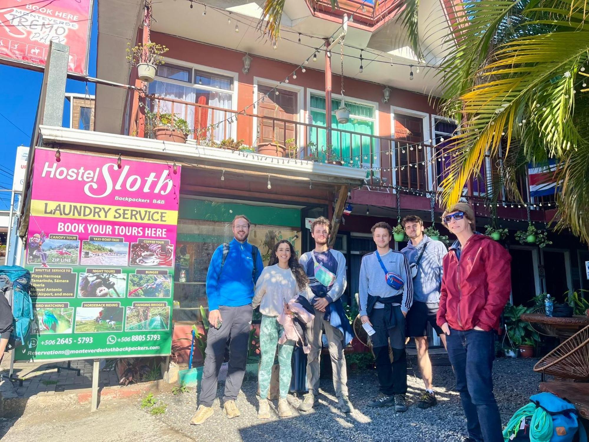 Hotel & Hostel Sloth Backpackers Monteverde Екстериор снимка